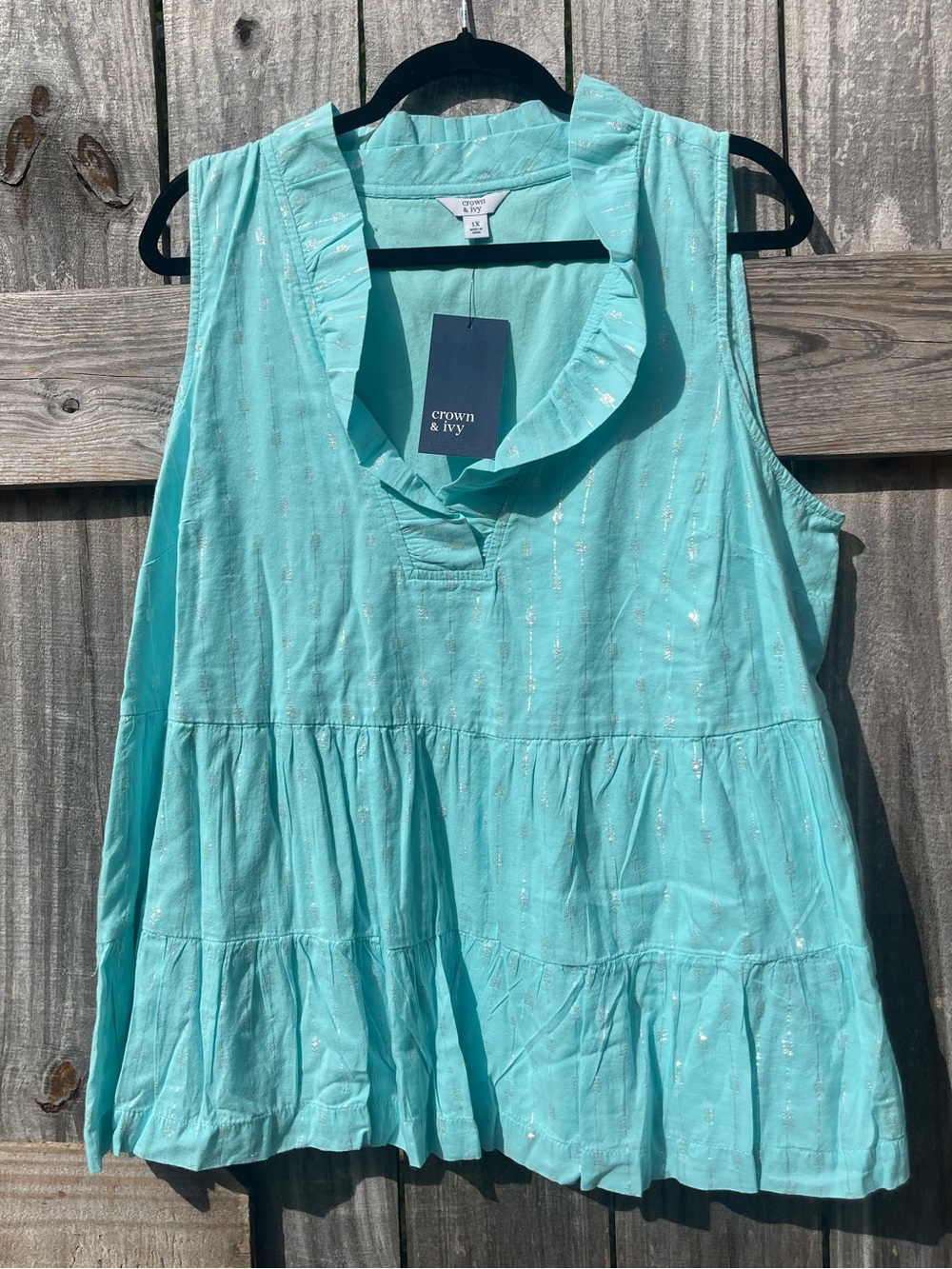 crown & ivy Aqua Metallic-Thread Sleeveless Top Size M NWT - Picture 1 of 9